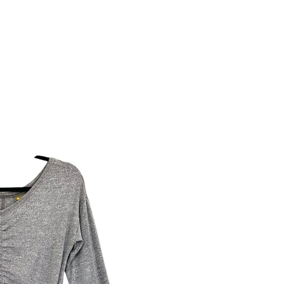 Zella Amara Reversible Ruched Tee - Picture 4 of 5